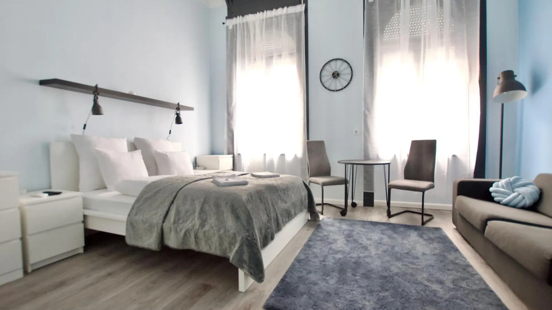 Standard Apartment By Hi5- Bacso Studio Budapest